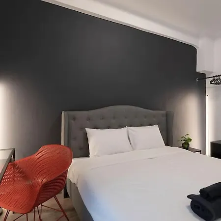 Ancient Agora Living Daire *