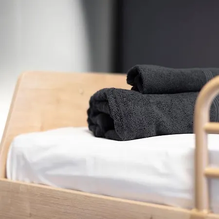 Ancient Agora Living Daire