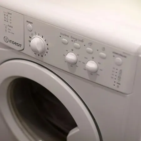 Ancient Agora Living